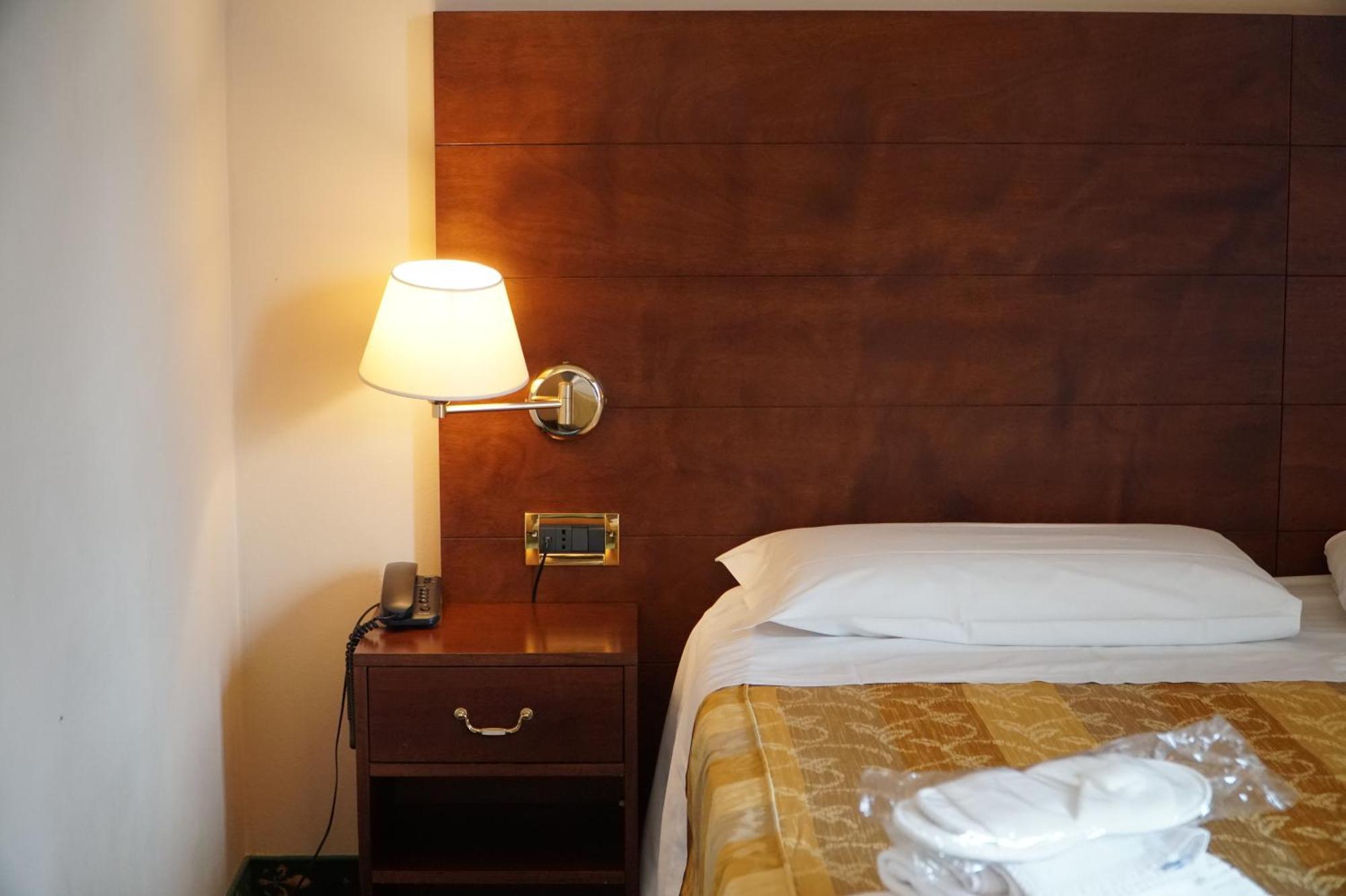 Hotel President Монтекатини-Терме Экстерьер фото
