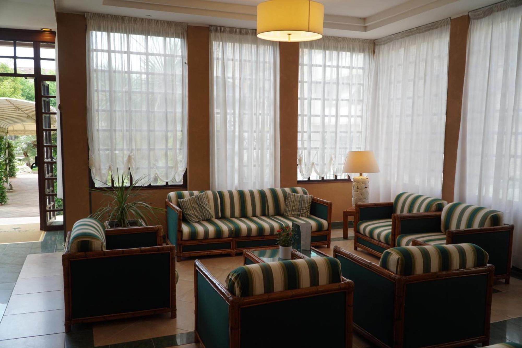 Hotel President Монтекатини-Терме Экстерьер фото